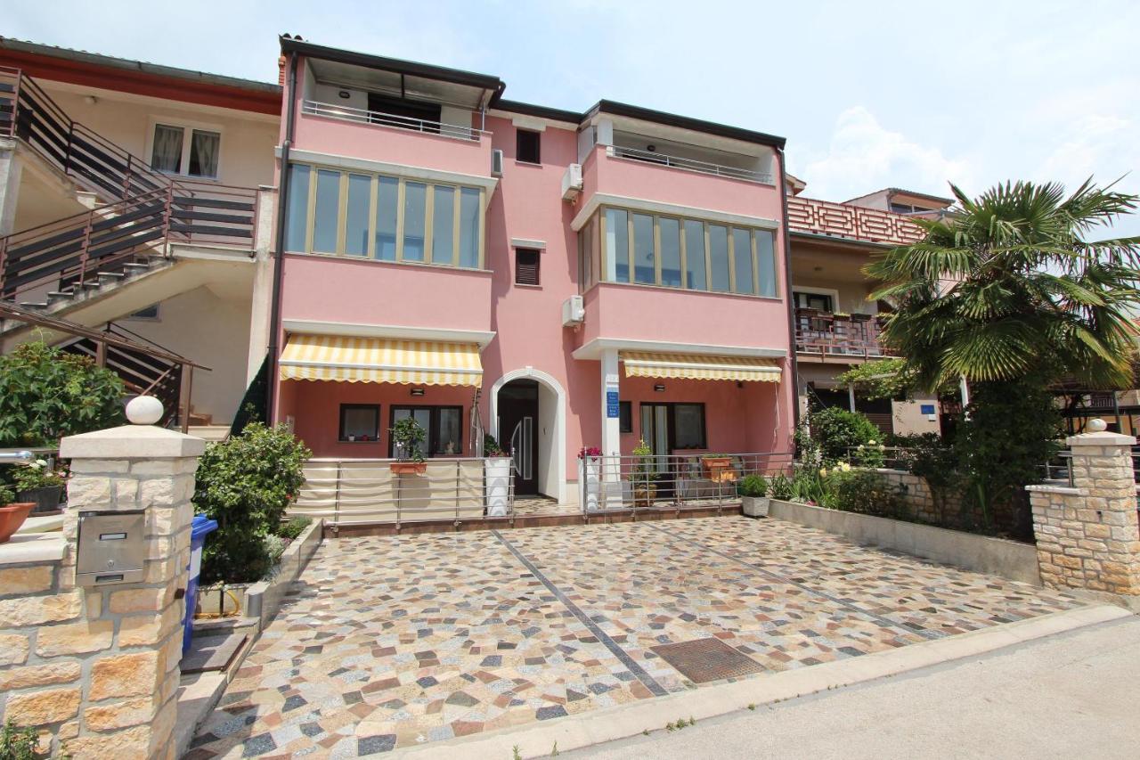 Room And Apartment Lea Rovinj Exterior foto